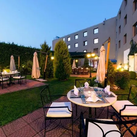 Bh Conference & Airport Hotel