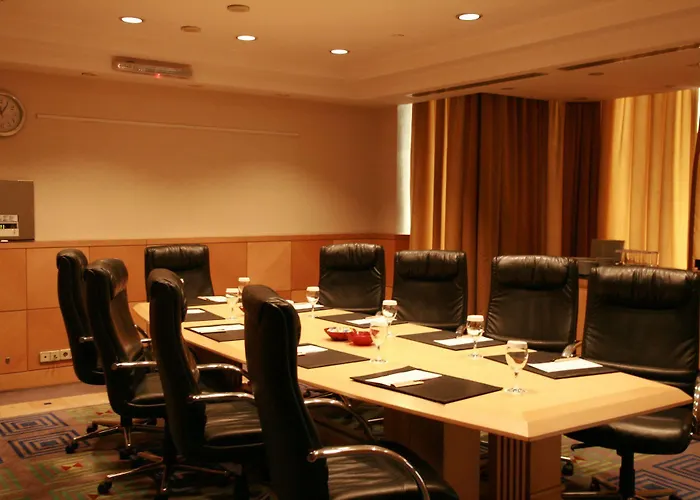 Bh カンファレンス&エアポート