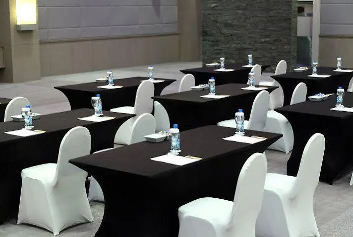 Bh カンファレンス&エアポート イスタンブール